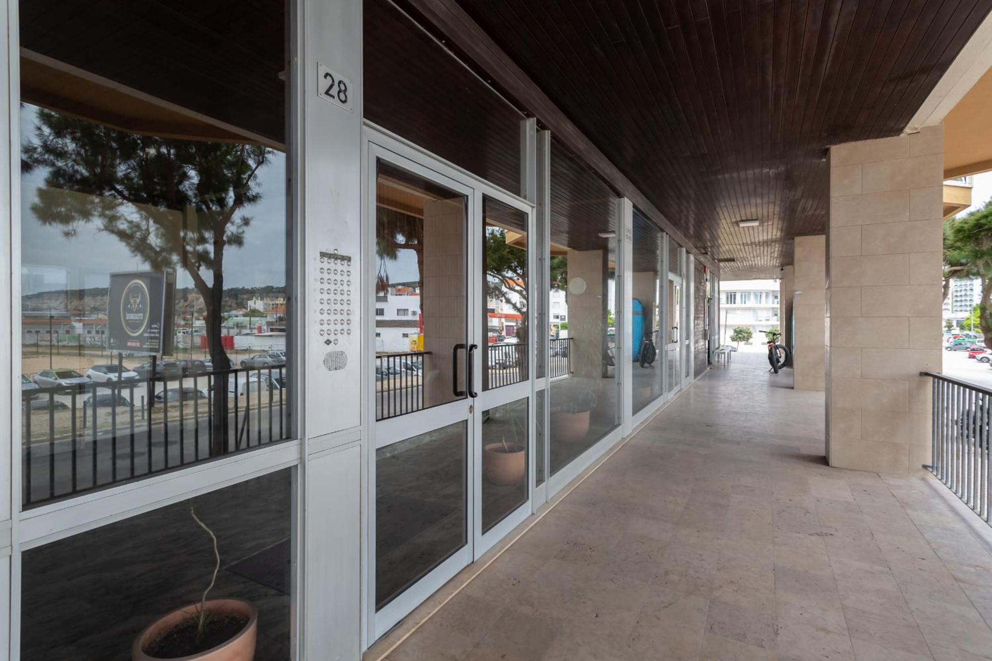 Beguest Beachfront Apartment Caparica Lisbon กอสตา ดา กาปาริกา ภายนอก รูปภาพ