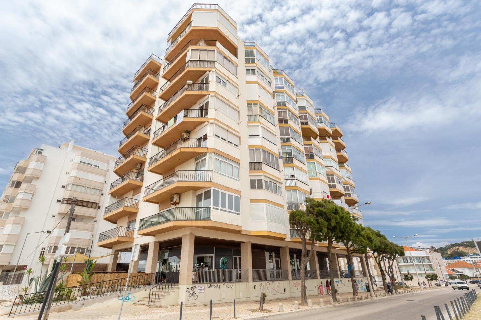 Beguest Beachfront Apartment Caparica Lisbon กอสตา ดา กาปาริกา ภายนอก รูปภาพ