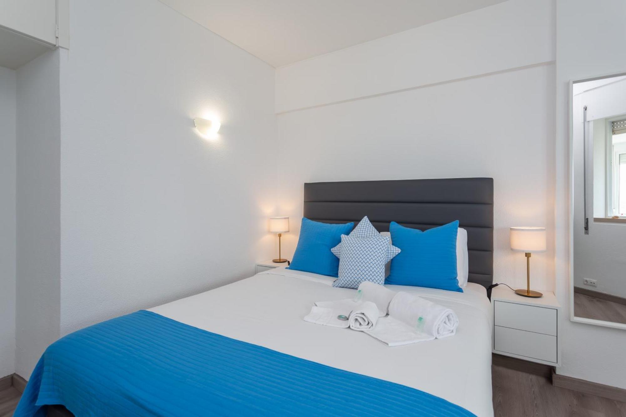 Beguest Beachfront Apartment Caparica Lisbon กอสตา ดา กาปาริกา ภายนอก รูปภาพ