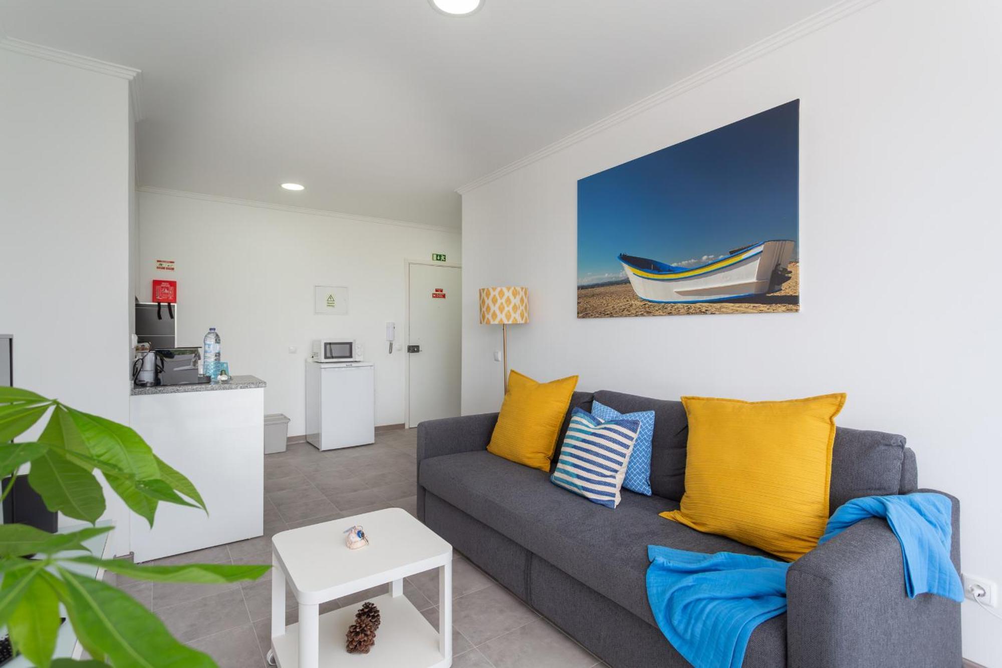 Beguest Beachfront Apartment Caparica Lisbon กอสตา ดา กาปาริกา ภายนอก รูปภาพ